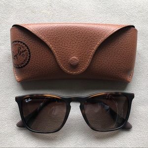 Ray-Ban Chris RB4187